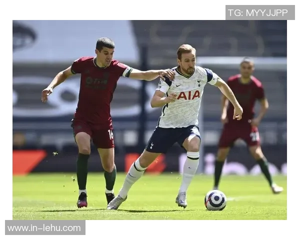 埃泽成英超历史第三人连续三年最后一场比赛破门追平贝巴凯恩纪录